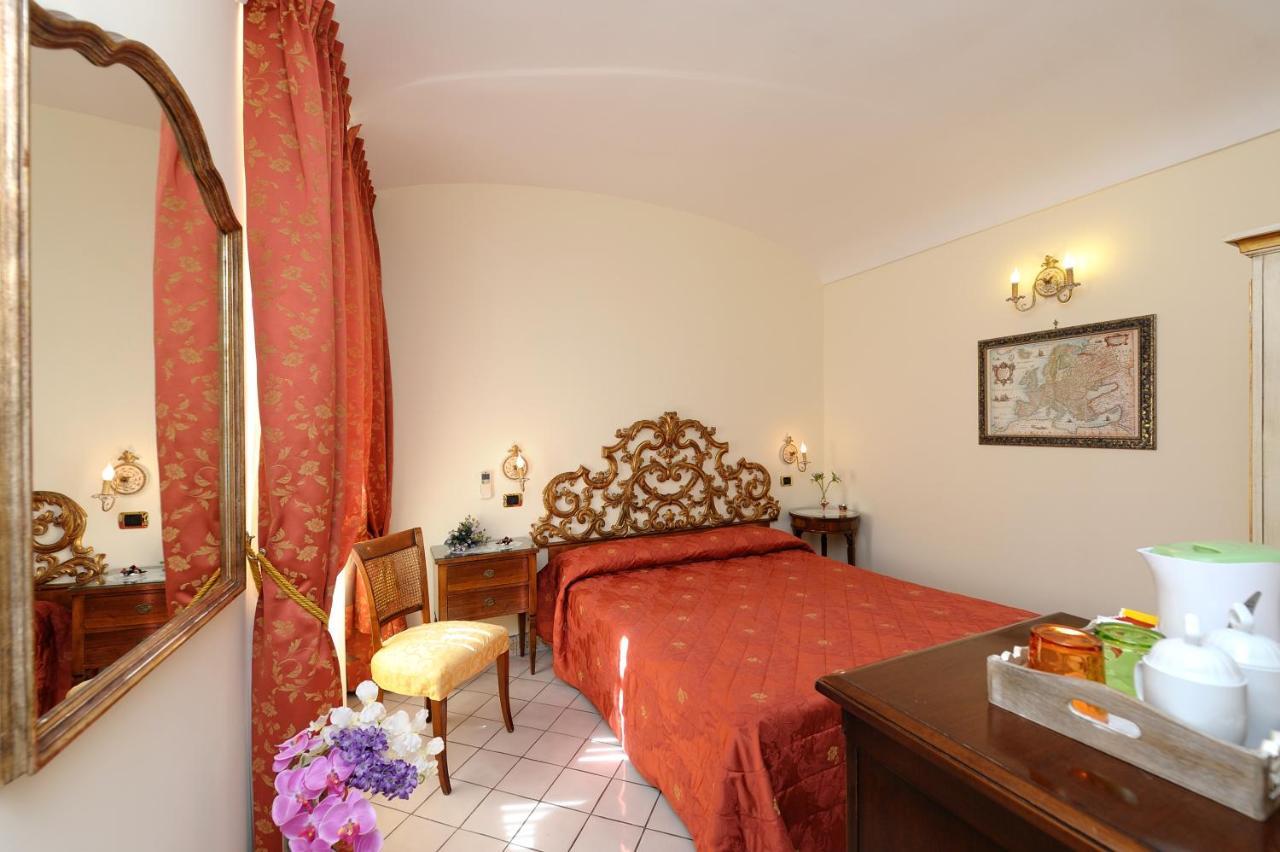 Amalfi Old Square Room & Apartments 외부 사진